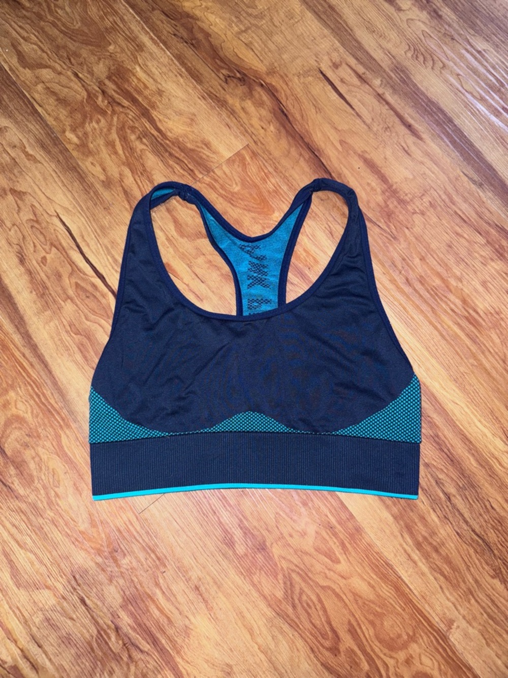 Victoria Secret Pink seamless racerback sport bra Women size Medium navy Lightly